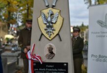 Rudnik nad Sanem upamiętnił Jana i Józefa Stillerów